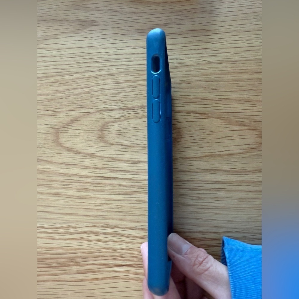 MagBak for IPhone X/XS - Picture 8 of 12